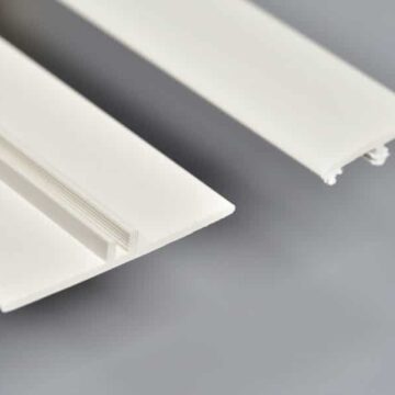 2 Part Division Bar Hygienic Cladding 2