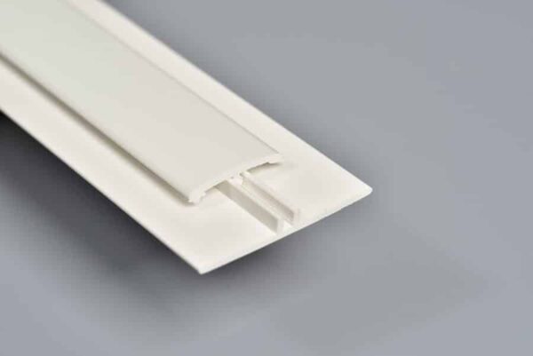 2 Part Division Bar Hygienic Cladding 3